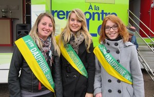 miss et dauphines jonquilles tout sourire et élues pour 2 ans